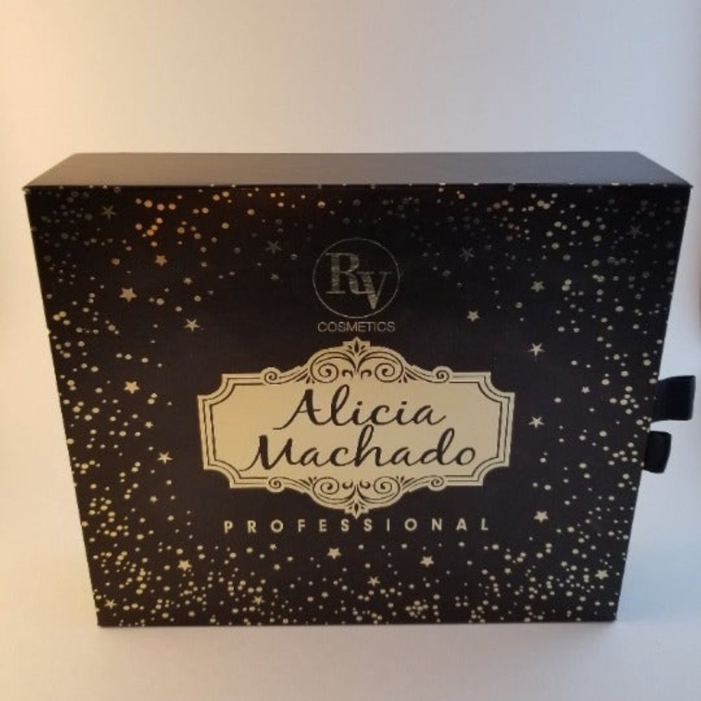 Alicia Machado Palette